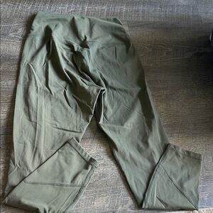 P'tula Olive Green Leggings